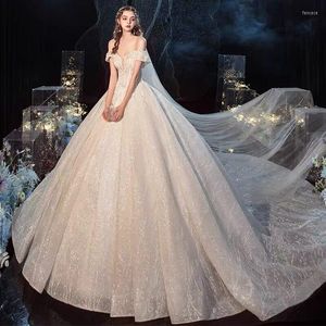 Suknia ślubna 2022 Off Rameer luksusowa z koralikami koronkowa koronkowa dwór Arabia Arabia błyszcząca księżniczka
