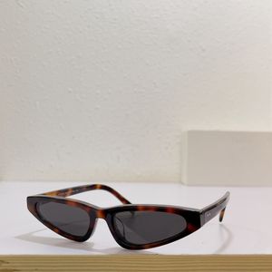 Cat Eye Sonnenbrille Schildishell/dunkelgraue Linsen Frauen Sommer Sunnits Brille UV Eyewear mit Kiste