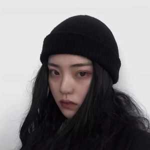 BERETS 2022 UNISEX 선원 자전거 타는 사람 캡 스트리트웨어 호박 빈티지 해군 흑인 비니 모자 멜론 캐주얼 짧은하라 주쿠 SL-06