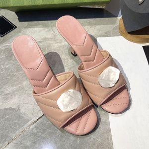 Pantofole firmate con tacco alto Sandali da donna estivi Fibbia in metallo Punta aperta Scarpe da ufficio comfort in pelle moda esterna