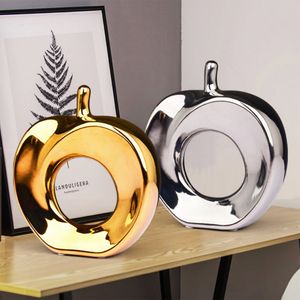 Creative Ceramic Gold and Silver Hollow Apple Ornaments Nordic Modern Home Decorations Desktop Crafts Christmas Arts Figurines