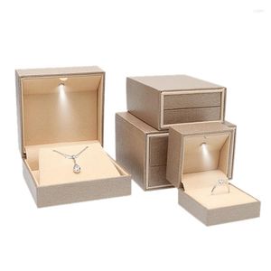 Jewelry Pouches Simple Style LED Lighted Ring Earring Pendant Box Fashion Wedding Display Packing For Lover