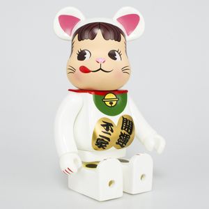 Nya 400% Bearbrick Action Toy Figures 28cm Milky Girl Lucky Cat Limited Collection Fashion Accessories Medicom Toys