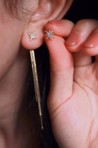 Kadın Mücevherleri Uzun Küpe Kulak Çemberleri Kabarcık Püskülleri AU750 Sarı Altın