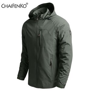 Giacche da uomo Giacche da trekking all'aperto da uomo Cappotto antivento con cappuccio impermeabile Uomo Autunno Giacca casual Tattiche Giacche militari Uomo 5XL 220912