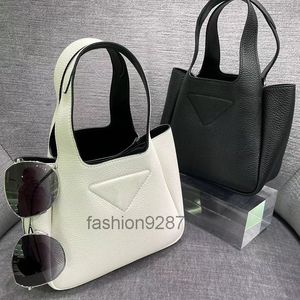 Designers Bags Handbag mini food basket Crossbody Bag Purse Wallets deerskin pattern Casual Totes Shopping Backpack Lady Women Luxury bucket bag 2022