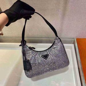 Bolsas de grife de sacola Bolsa de Satchel Nylon moderno com enfeites de cristal de todo o que se destaca mulheres mini bolsas hobos câmera de ombro fas