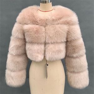 女性の毛皮のフェイクザドリンファッション女性クロップトップコート冬の太いふわふわした長袖短いスタイルスリムライジャケットコート220912