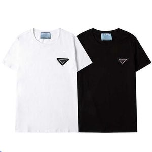 2021 Luxurys Designers Heren T shirt Drees katoenen Kortkraag Ronde Kraag Zomer Jeugd Multi kleuren mode afdrukken Casual dunne stijl