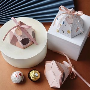 Geschenkpapier, blaue Geschenkbox, Pyramide, Hochzeit, Papier, Süßigkeitenbox, Babyparty, Kindergeburtstag, Party, kleine Boxen mit Band für Geschenke, Verpackungsbox 220913