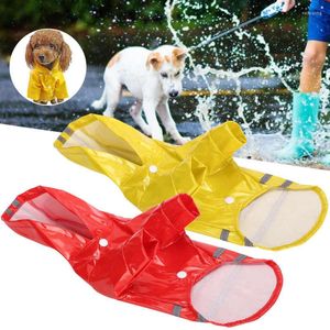 犬のアパレル2PCS PUペットレインコート防水コートフード付きレインウェアと安全反射ストライプ赤色の黄色