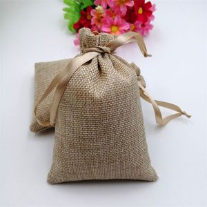 Gift Wrap 50pcs RUIHAOYU Natural Burlap Drawstring Gift Bags Jute Gift Candy Packaging Bag Wedding Party Favor Pouch Baby Shower Supplies 220913
