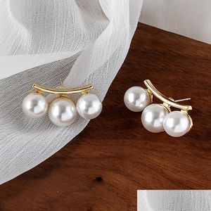 Stud Natural Pearl 925 Sier Stud￶rh￤ngen Fashion Designer Jewelry 10mm Three Pearls Earring For Women Wedding Party Gifts D Lulubaby Dhihe
