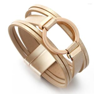 Charmarmband amorcome retro trippel rund l￤derarmband f￶r kvinnor cirkel wrap multi-skikt magnetiska l￥s smycken