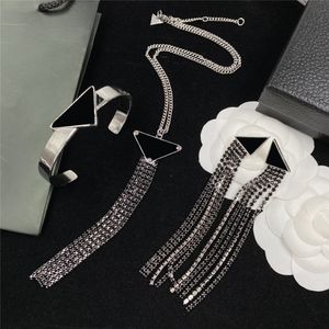 Stylish Triangle Long Tassel Necklaces Letters Designer Open Size Bangles Metal Chain Pendant Earrings With Box