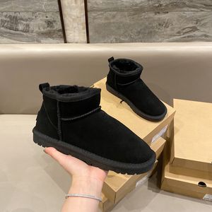 Designer Boots Australia Snow Bot Classi Mini Kid -Fur Botows U58540 ciepłe prawdziwe skórzane pluszowe zimowe kapcie Tazz Flat Heels Buty damskie z pudełkiem