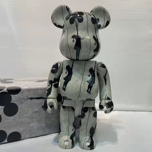 Yeni% 400 Bearbrick Aksiyon Oyuncak Figürleri 28cm Blansky Çiçek Fırlatma Kız Sınırlı Koleksiyon Moda Aksesuarları Medicom Oyuncaklar