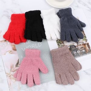 Childrens Finger Gloves Warm Plush Thick Baby Winter Plus Velvet Mittens Children Kid Coral Fleece Full For 011Y Kids 220914