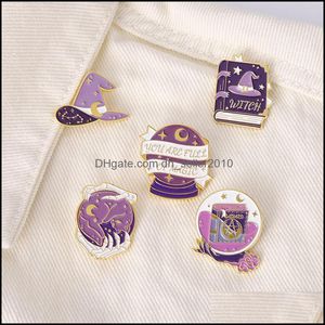 Булавки брошь квадратная ведьма пурпурная эмалевая булочка для женщин для женского модного платья рубашка Demin Metal Funny Brooch Pins Значки DHAP3