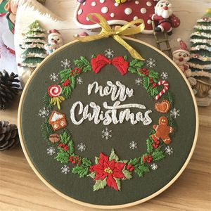 Juldekorationer Julbroderi DIY Starter Kit med Xmas -tema Mönster Broderi Hoop Bomull Linne Tygtråd Tråd Nåverk Sy Craft 220914