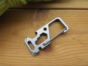 Grapesfish Custom Pocket Outdoor Gadgets Handverktyg Taktisk utomhussport EDC Key Buckle Bottle Opener Skruvmejsel Skiftnyckel inte för klättring