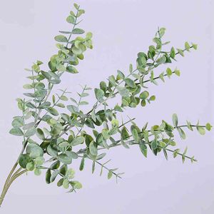 Faux Floral Greenery Artificial Plastic Plants Leaves Tree Green Eucalyptus Branch For Garden Wedding Decoration Faux Fake Leafed Christmas Decor J220906