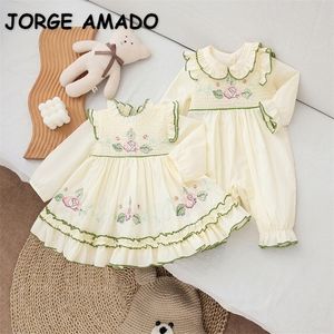 Abiti coordinati per la famiglia Abiti primaverili coordinati per la famiglia Abiti da sorella maniche lunghe Pagliaccetto Lotu beige Abito da principessa per bambini Abiti carini Abiti E9189 220914