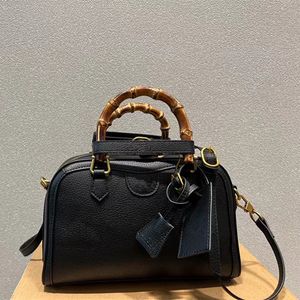 Fashion Handbag Ladies Designer Bamboo Bag 2022 New Leather Bowling Shoulder Bag 5A Original Diagonal Tote
