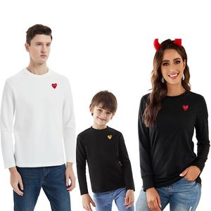 Family Matching Outfits Parent-child Long-sleeved T-shirt Heart Eye Embroidery Cotton O-neck Solid Men Women Child Spring T-shirt 220914