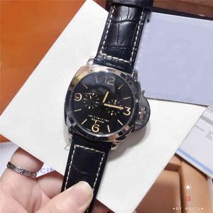 디자이너 시계 Mens Mechanical Wristwatch 시리즈 패션 Five Needle Full Working C2DG를위한 고급 시계