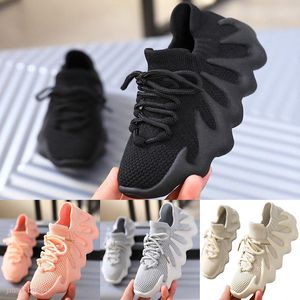 Designer Outdoor Shoes Sandals for Kids Men Women white flat Sneakers Platform 450 Runner flip flops running basketball tennis Trainers Size 26-44