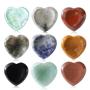 Natural Heart Crystal Stone Party Favor Thumb Massage Stone Energy Yoga Healing Gemstone Craft Gift 40mm
