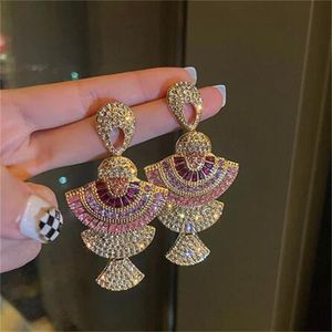 Drop Earrings Vintage Baroque StyleWomen Pink Zircon Crystal Sector Dangle Earrings Banquet Jewelry Accessories