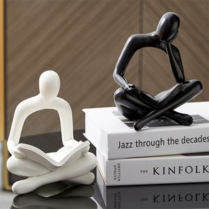 Dekorativa objekt Figurer Nordiska hemdekoration Abstract Thinker Staty Miniature Harts Sculpture Figurines för interiörskontorsskrivbordstillbehör 220914