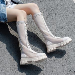 V-Mund Sommer Mesh Hohe Stiefel Sandalen Damen Atmungsaktives Netz Ritter Dicker Boden Hohl Aber Knielang Coole Stiefel