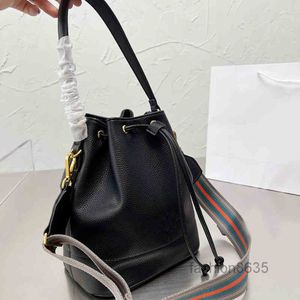 Evening Bags Designer Bucket Women Shoulder Bag Handbag Leather Clutch High Capacity Crossbody Female Purses 220510Multi Pochette