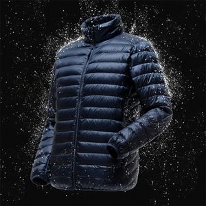 Mens Down Parkas Mens Lightweight WaterResistant Packable Puffer Jacket Arrivals Autumn Winter Male Fashion Stand Collar Down Coats 220914