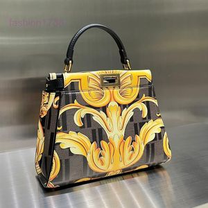 Akşam Çantaları Bez Çanta Omuz Çantaları Crossbody Çanta Vintage Altın Barok Baskı Mektubu Büyük Kapasiteli Kadın Çanta Çıkarılabilir Askı Tote Cüzdan