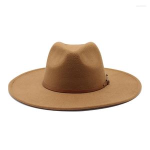 Berets Quality Big Edge Wool Fedora Hat Women Men Imitation Felt Hats With Metal Chain Decor Panama Fedoras Chapeau Sombrero