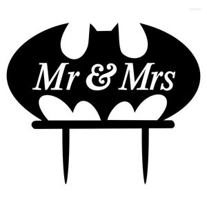 Forniture festive Mr Mrs Bat Animal Wedding Cake Bandiere Topper in acrilico multicolore per decorazioni per feste di anniversario