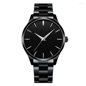 Orologi da polso orologio guarda un cinturino da uomo casual tratto in stile minimalista in quarzo movimento uomo orologio all'ingrosso di fabbrica A4220