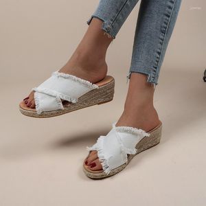 Klänningskor Summer Sandaler Kvinnor Bomull Linen Wedge Heel Platform Tistenter Högklackade damer Bekväm stor storlek