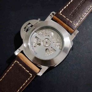 Luksusowy zegarek klasyczny mężczyźni automatyczny mechaniczny szafir ze stali nierdzewnej brązowa skórzana zasilanie Reserve Luminous R83p