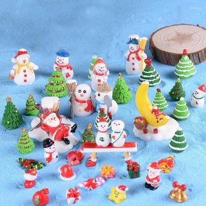 Dekorativa figurer Santa Claus Christmas Tree Snowman Gift House Miniatura Ornament Craft Decor Miniature Home Decoration Diy Accessories