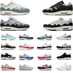 Pour ourdoor Chaussures de course 1 1s 87s évidées Hommes et Femmes Baskets Baskets Patta Waves Bred Elephant White Gum EUR 36-45