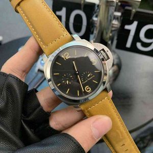 Mężczyźni obserwują Pam 316L Stala stalowa 44 mm 15 mm skórzany pasek Automatyczny ruch na rękę zegarek na rękę