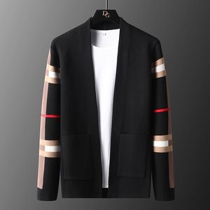 L￣ de l￣ masculina mistura de luxo designer de marca cardigan jaqueta europeia homens moda moda de bolso casual knitt cardigan su￩ter casaco outono inverno 220915