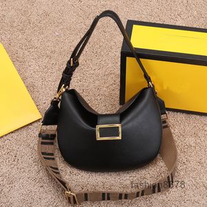 Bolsas de noite Bolsa de ombro em forma de chifre de vaca Bolsa feminina de couro genuíno Bolsa de ombro larga Alça de tricô Meia-lua Bolsa de arco Moda feminina