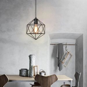 Lampy wiszące nowoczesne czarne klatkę żelaza minimalistyczna retro lampa dekoracyjna wisząca salon salon sypialnia światło