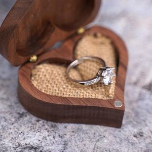 Jewelry Pouches Love Heart Shape Walnut Wooden Ring Box Solid Wood Decorative Jewellery Storage Engagement Proposal Anniversary Gift